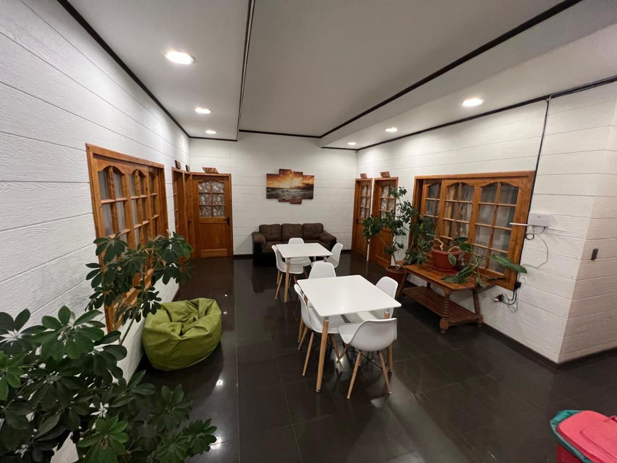 Hostal Florymar Пичилему Екстериор снимка